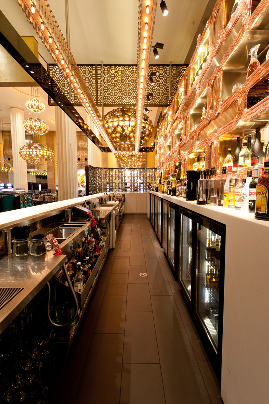 CLD Atrium Bar 09